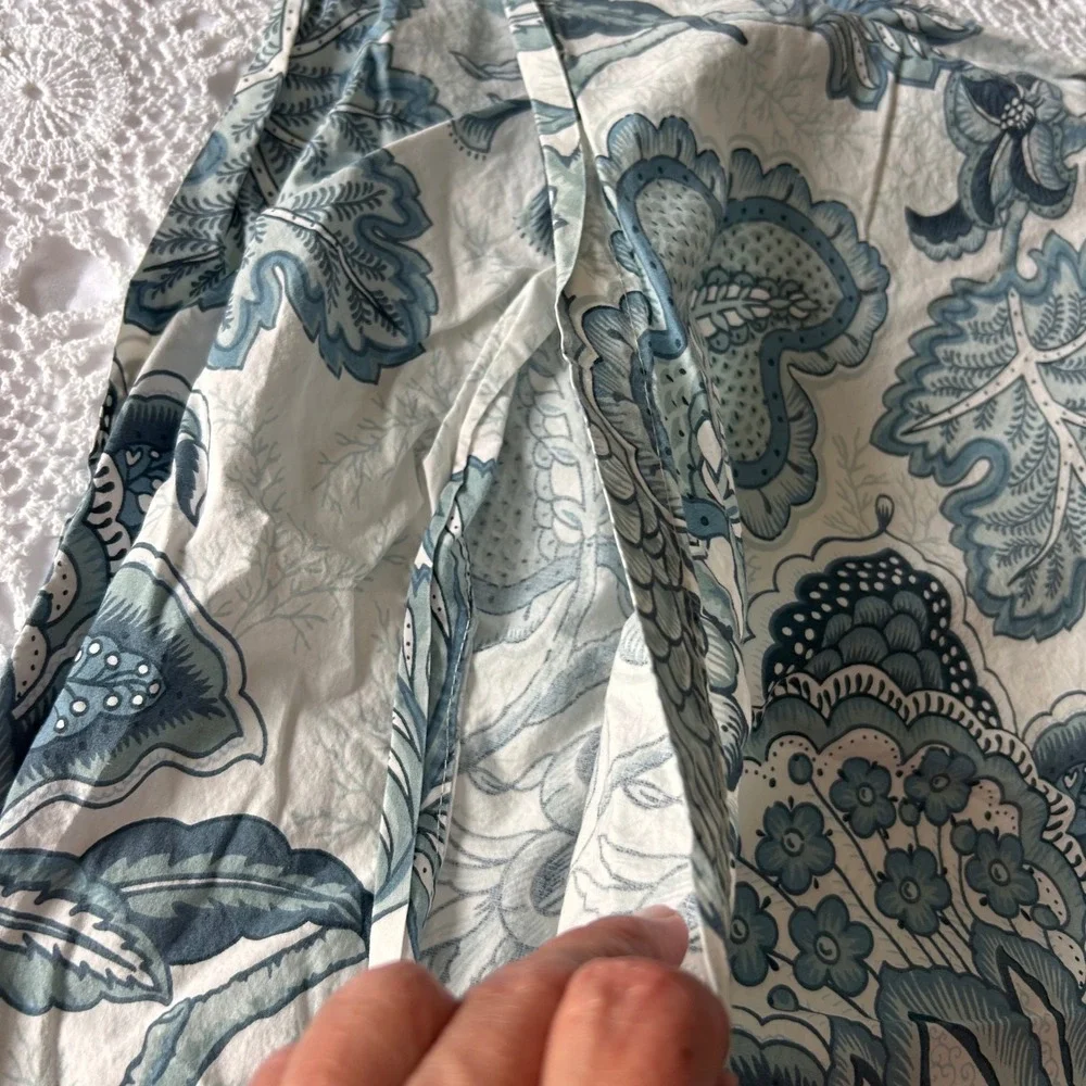 Pottery Barn Blue White Floral Bird Peacock Cotton Standard Pillow Sham 2013